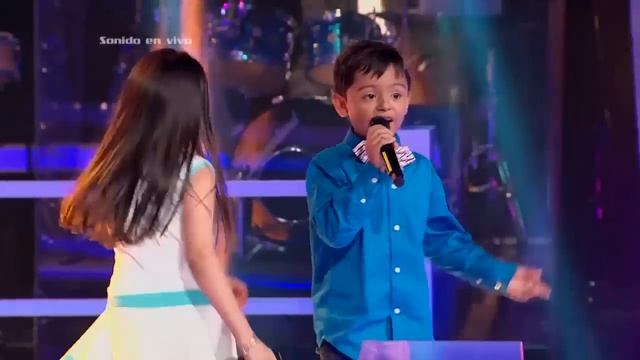 Santi, Rosana y Mari cantaron Ojalá que llueva café de J. Guerra - LVK Col – Batallas - Cap 25 – T2 смотреть онлайн