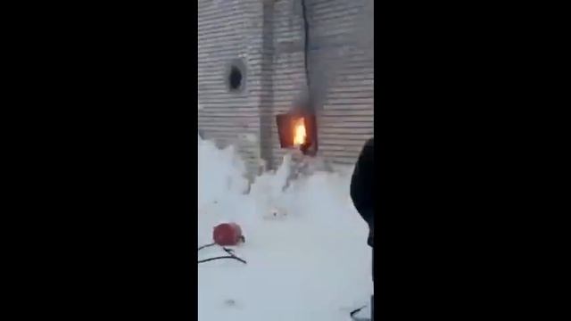 Фейерверк из щитка 0,4 кВ смотреть онлайн