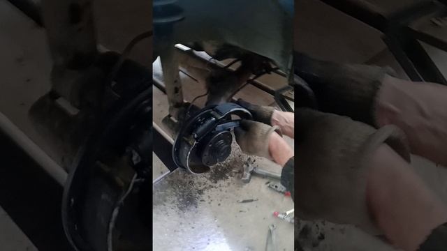 установка задних тормозных колодок lada kalina