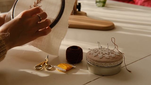 How to Make Flower Embroidery for beginners #diycrafts #embroidery #刺繍
