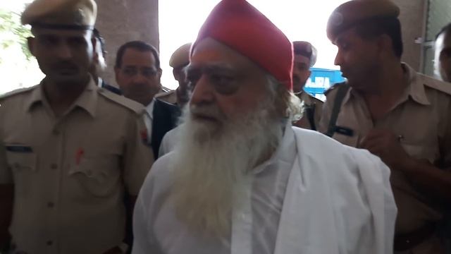 31st March 2018 || Pujya Sant Shri Asharam Bapu Ji's Mangalmay Darshan смотреть онлайн