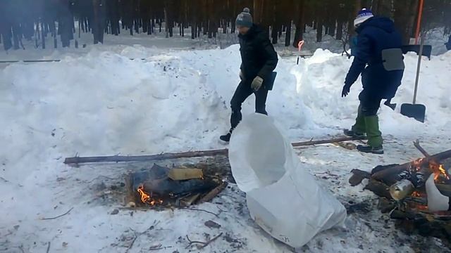 23.02.2019г. пикник ДОЛ „Горное ущелье” вершина Куропатка (900 м) смотреть онлайн