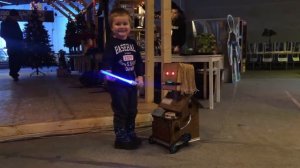 Робот-шарманщик по имени Деревяка