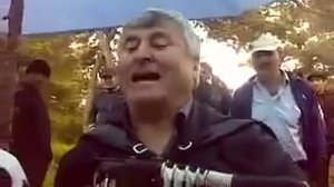 На Гармошке Песня с юмором Даргинская