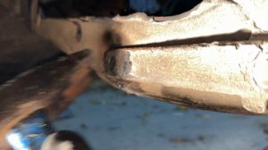 Замена задних амортизаторов на Volvo 240 и 740.