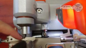 Condor XC-009 - обзор портативного станка для изготовления ключей