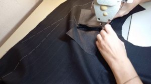 обработка нагрудного кармана листочкой с настрочными концами
