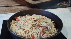 Спагетти с курицей и грибами!