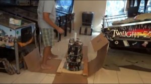 B9 Robot unboxing