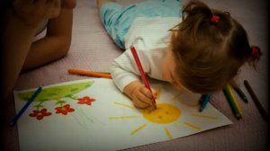 Дети рисуют