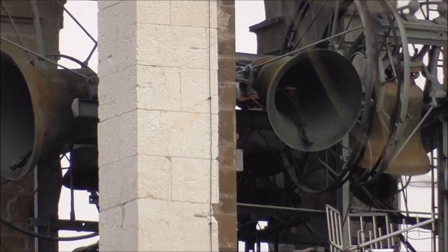 Campane di Villa d'Almè (BG) - Chiesa parrocchiale dei santi Faustino e Giovita смотреть онлайн