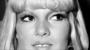 Sylvie Vartan - Qu'est ce qui fait pleurer les blondes (2017)