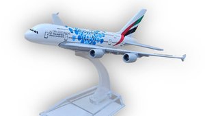 Модель самолета Airbus A380 Emirates Dubai Expo 2020 длина 14 см (без шасси)