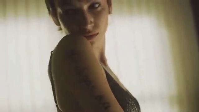 La Casa De Papel 3 - Tokyo & Rio hottest scene ever +18 смотреть онлайн