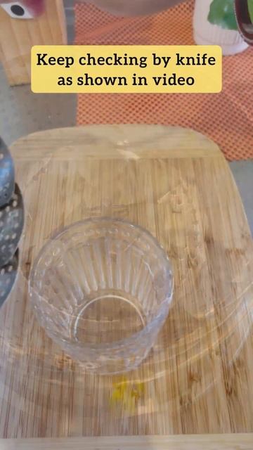 Pear purée for 5 to 6 months babies# नाशपाती की प्युरी ￼कैसे बनाए#Shorts@BeingMom2022 смотреть онлайн