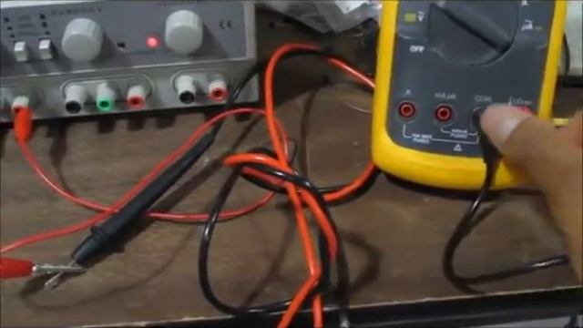 How to Obtain Negative Voltage From a DC Power Supply or a Battery