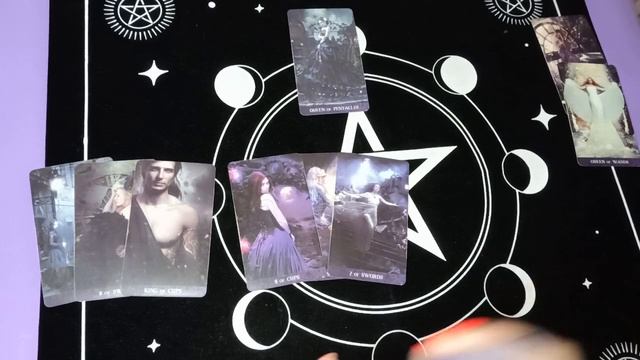 4 Королевы. Что ждет в ближайшее время? #4королевытаро #iskratarot #искратаро