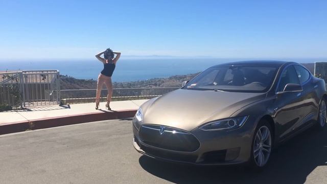 Tesla Model S Sun Dance Take 2 смотреть онлайн