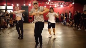 Sean lew ,Lexee smith , "swallow me down" Alexander Chung