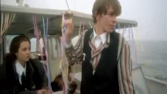 Песня посвящается мне