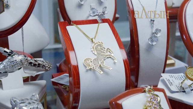 Ювелирные изделия вдохновленные животным миром