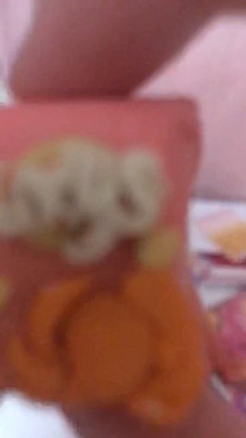 Чипсы с крабом из пластелина 😱 я лепила это очень долго. #чипсы смотреть онлайн