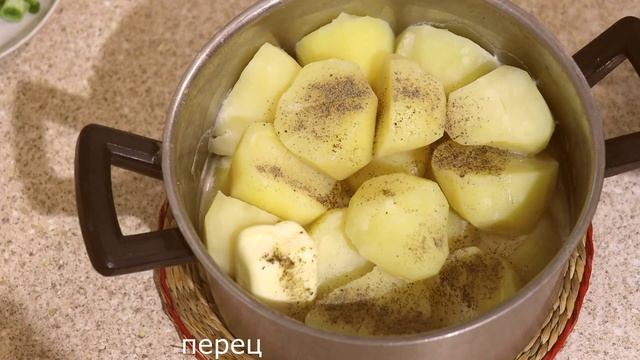 Картофельное пюре с необычной добавкой, которая кардинально меняет вкус блюда. Mashed potatoes! смотреть онлайн
