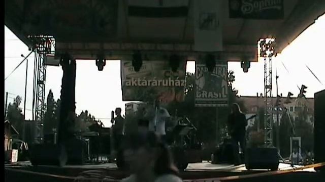 R M S koncert Megüssem vagy смотреть онлайн