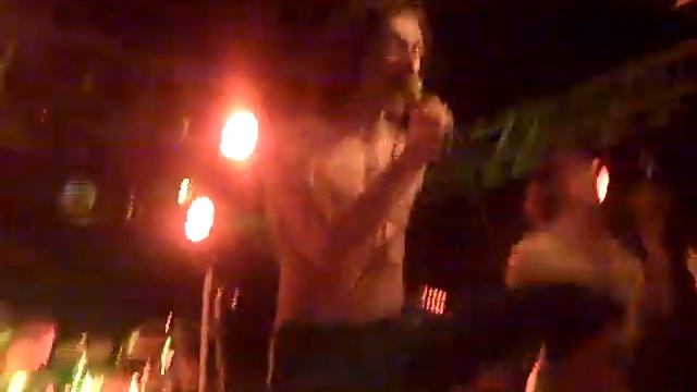 Gogol Bordello - American Wedding live at Mandella Hall Belfast смотреть онлайн