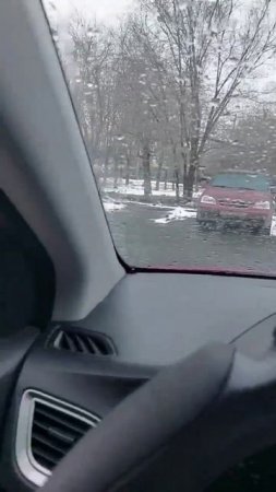 Март борется за свое место