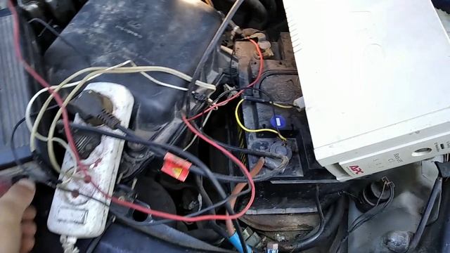 показал как сделать 220 вольт в автомобиль очень просто нужно включить только смекалку и бесплатно смотреть онлайн