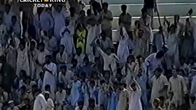 Shoaib Akhtar 6 for 50 & 4 for 30 vs Bangladesh 2nd Test 2003