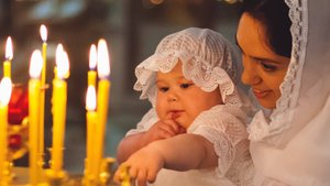 Видеосъемка Крещения Василисы в Храме Покрова Пресвятой Богородицы в Ясенево. Фото и видео Крещения