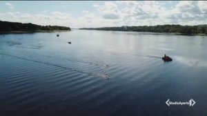 In mare si pedala sulla sea-bike. Studio Aperto Video. Italy