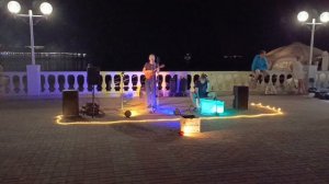 Уличный музыкант на набережной Геленджик 2024 "До скорой встречи"