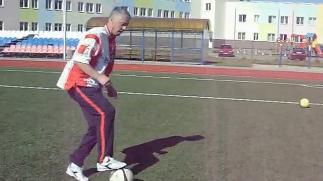 Дриблинг. Способ 1