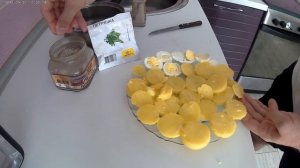 Бомж обед за 10 рублей, картошка с яйцом или хороший обед на скорую руку.