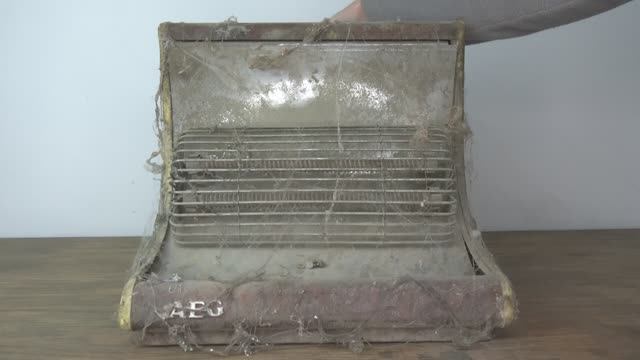 Полная реставрация немецкого электрического обогревателя 1950-х годов!!! смотреть онлайн
