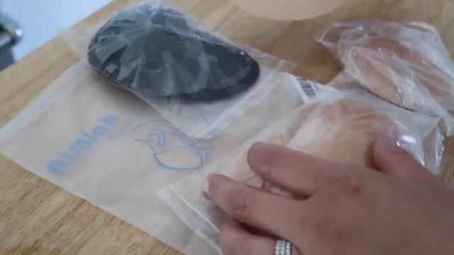 REVIEW Silicone Bra Inserts Lift Breast Pads Sticky Bra Cups