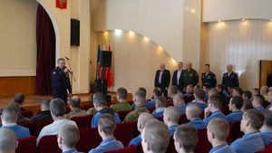 Вручение государственных наград зам. министра обороны РФ Ю. Э. Садовенко в госпитале Вишневского