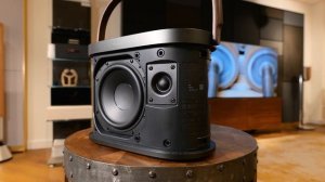 Bang & Olufsen Beosound A5 : Posh Portable Sound