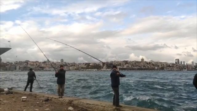 İkiye On Kala- Bütün İstanbul Biliyo (Cansın Yalçınkaya cover) смотреть онлайн