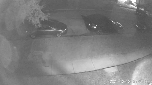 I just caught a shooting on my front camera window. смотреть онлайн