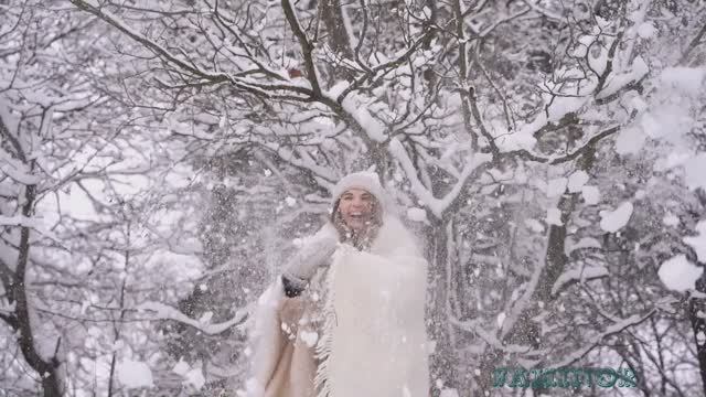 ОПЯТЬ МЕТЕЛЬ