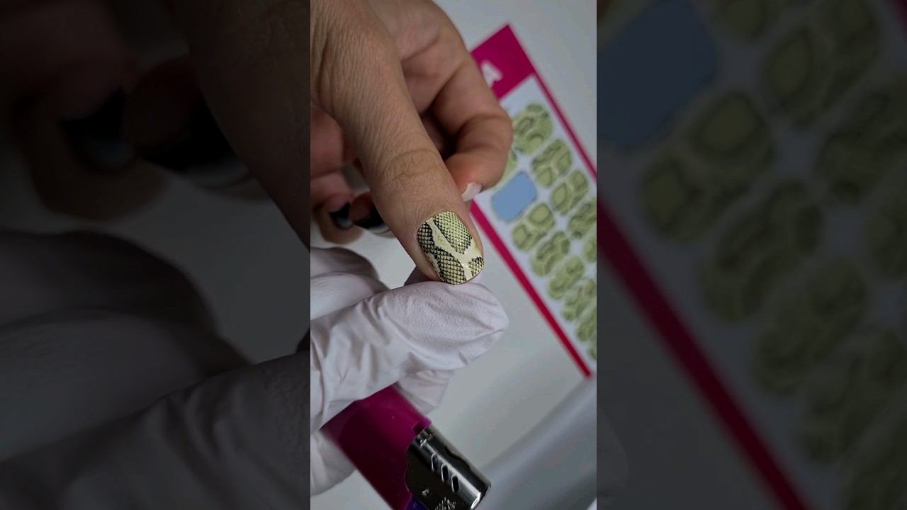 Пленки для маникюра #manicure #nails #ногти #дизайнногтей #naildesign #пленкидляногтей смотреть онлайн