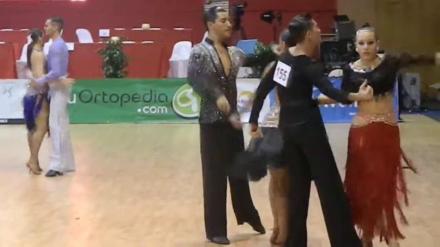 Daniel Camacho & Estefanía Pérez | XIV Spanish Open Salou 2012 | Rising Stars LAT | R1 | Rumba смотреть онлайн