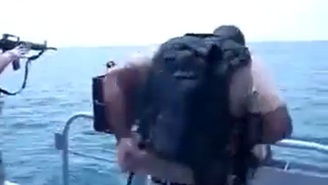 Гильза упала за шиворот смотреть онлайн