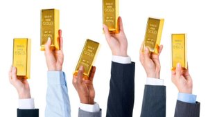 Золото не покажет значительного роста в 2025 году - лучше открыть депозит?