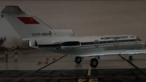 Модель Як-40 в масштабе 1:72 (поздней серии) в ливрее советского АЭРОФЛОТА 80-х.