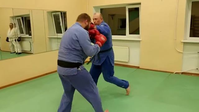 Важное упражнение на объединение рук и ног смотреть онлайн